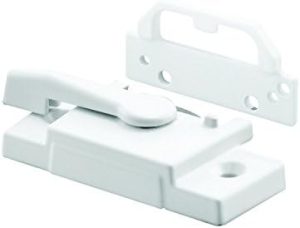 Vindu Hardware |  F 2755 Sikkerhetslås med ansiktsmontert holder, 2-1/16 tommer hullsenteravstand, for vertikale skyvevinduer, støpt sink, hvit, (enkeltpakke) Maskinvare Vindu Hardware